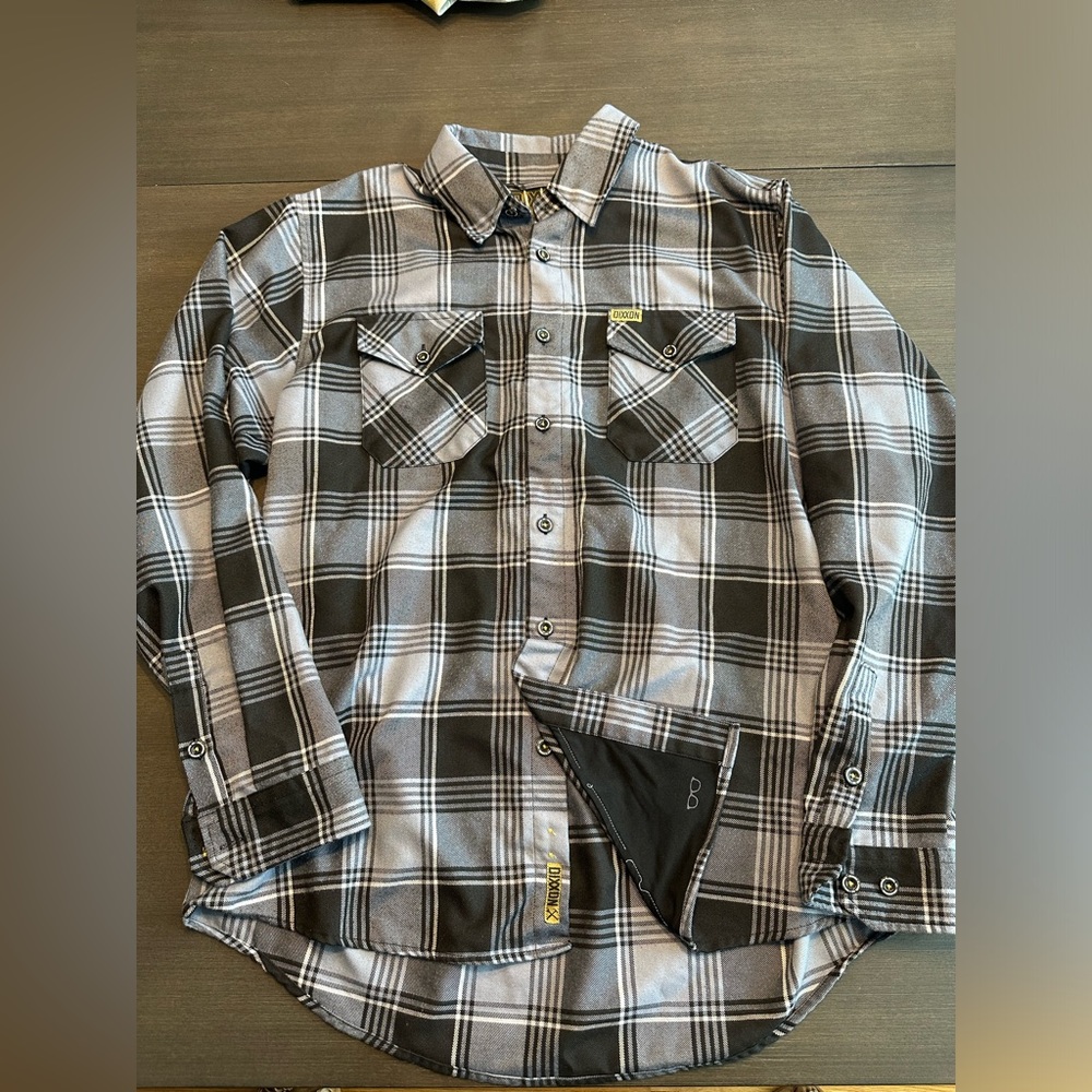 Dixxon Flannel The Adamantium Large